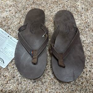 NWT Rainbow Classic Single In Mocha size small